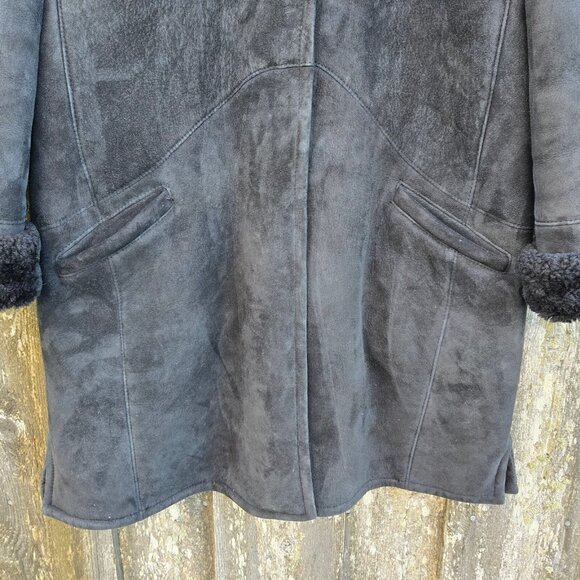 Vintage 80s Black Sheepskin Coat Womens Size M Mid Length Medusa Head Buttons - Picture 4 of 15